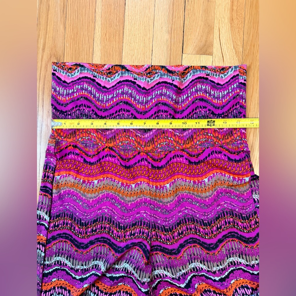 Wrangler Boho Wide-Leg stretchy Pants in Magenta Wave Size large - Picture 3 of 5